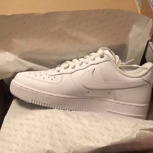 Brand new Air Forces women’s size 8